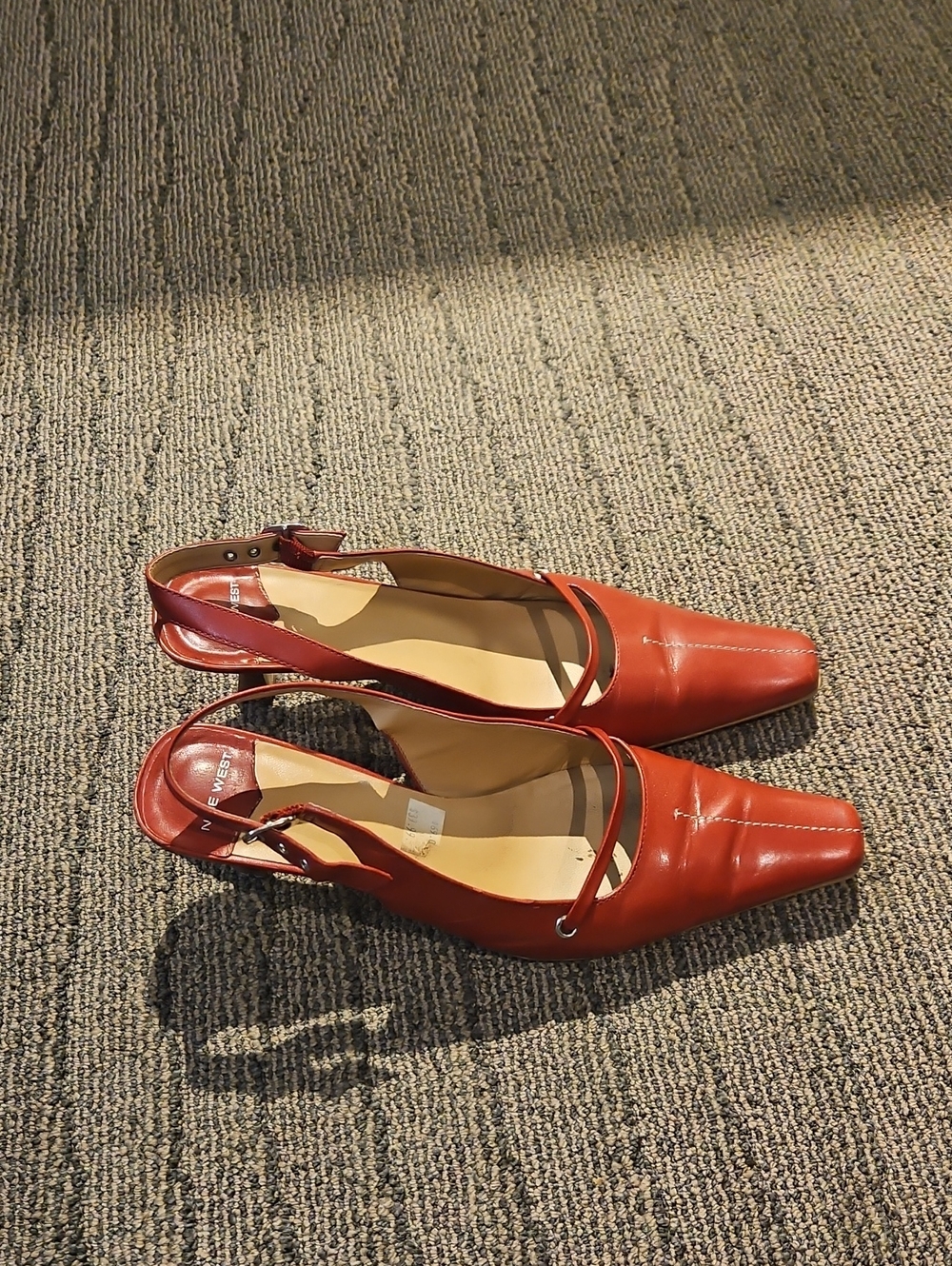 Vintage Nine West Kitten Heels - Picture 2 of 6